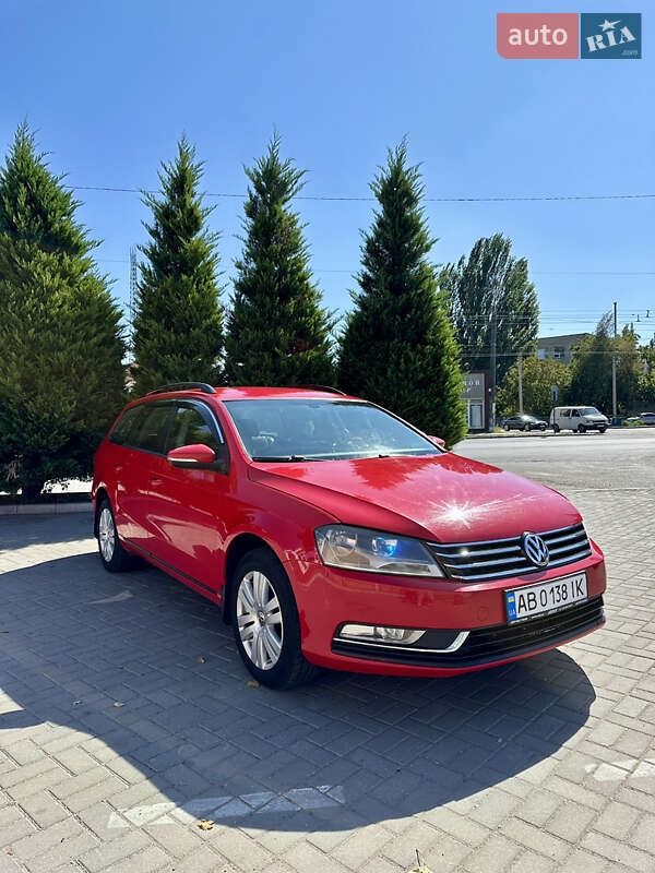 Volkswagen Passat 2011