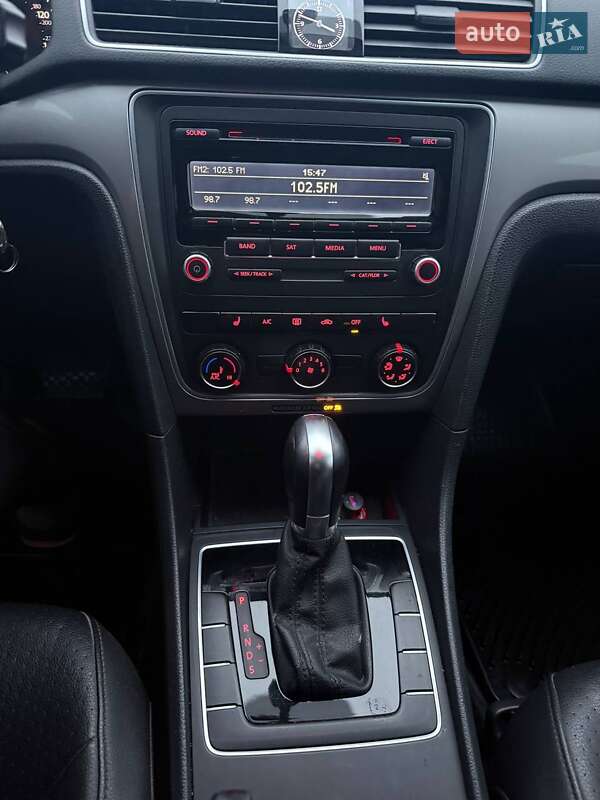 Седан Volkswagen Passat 2015 в Ірпені фото 16 Седан Volkswagen Passat 2015 в Ірпені