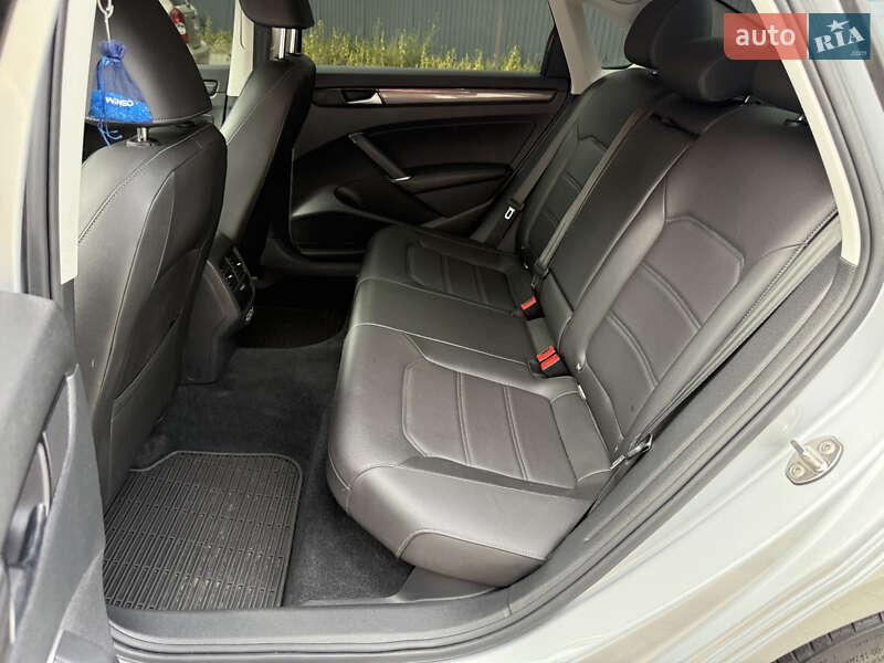 Седан Volkswagen Passat 2020 в Житомире фото 83 Седан Volkswagen Passat 2020 в Житомире