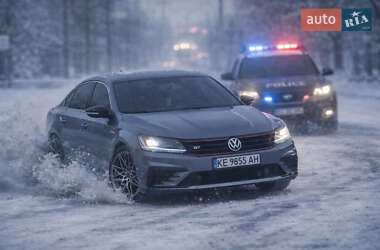 Седан Volkswagen Passat 2018 в Дніпрі