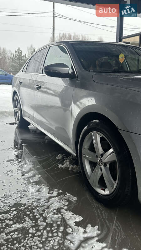Седан Volkswagen Passat 2011 в Звягеле фото 27 Седан Volkswagen Passat 2011 в Звягеле