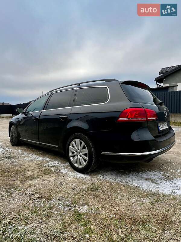Універсал Volkswagen Passat 2011 в Львові