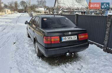 Седан Volkswagen Passat 1994 в Вінниці