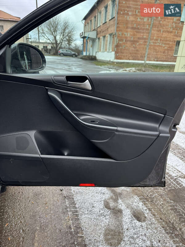 Універсал Volkswagen Passat 2008 в Зарічному фото 35 Універсал Volkswagen Passat 2008 в Зарічному