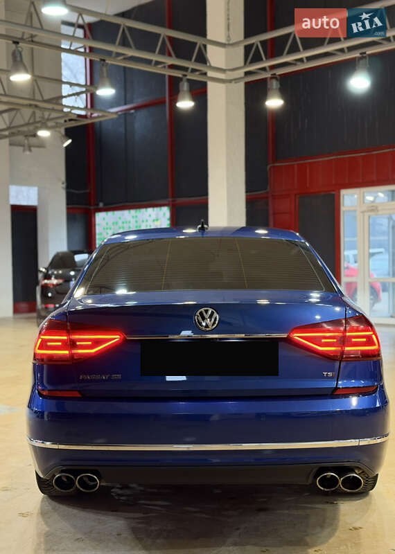 Седан Volkswagen Passat 2016 в Запоріжжі