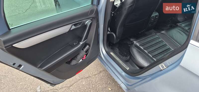 Универсал Volkswagen Passat 2012 в Харькове