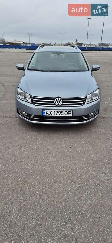 Универсал Volkswagen Passat 2012 в Харькове