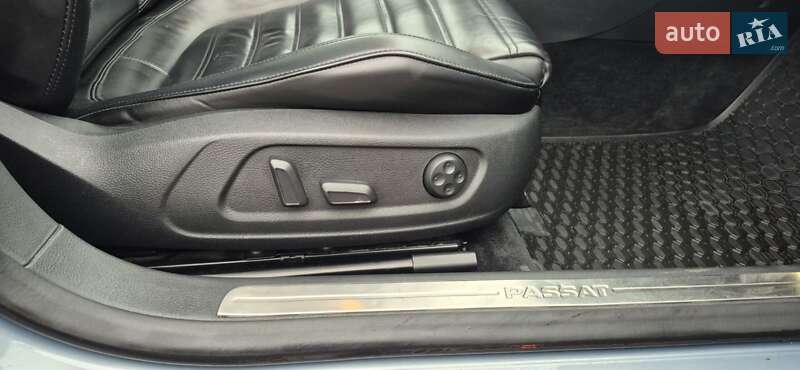 Универсал Volkswagen Passat 2012 в Харькове