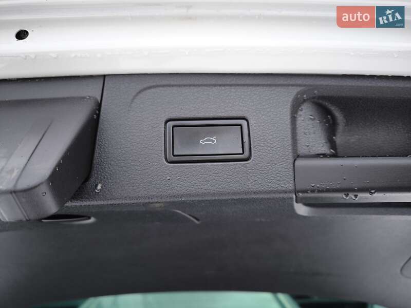 Універсал Volkswagen Passat 2015 в Козятині