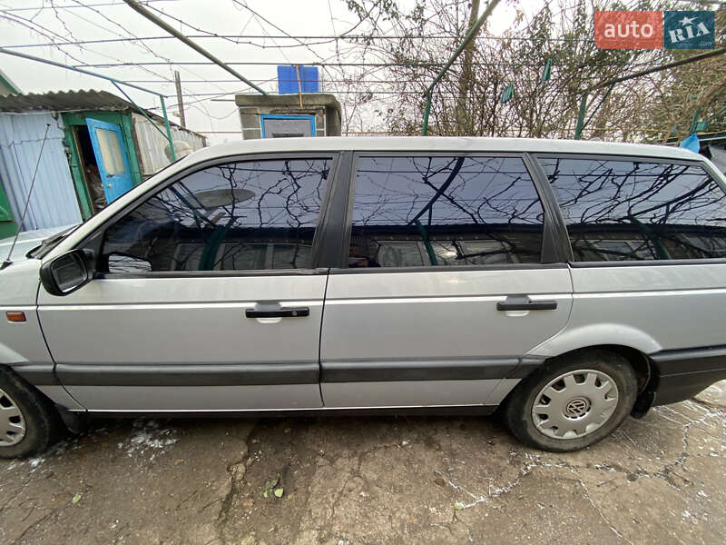 Универсал Volkswagen Passat 1992 в Николаеве