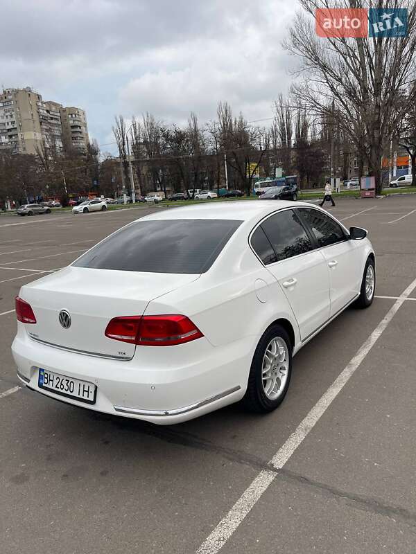 Седан Volkswagen Passat 2012 в Одессе фото 6 Седан Volkswagen Passat 2012 в Одессе