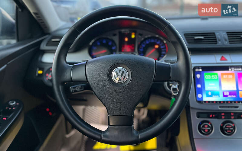 Універсал Volkswagen Passat 2007 в Коломиї