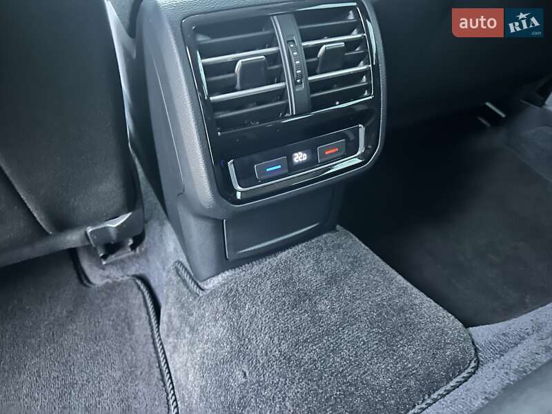 Универсал Volkswagen Passat 2017 в Кривом Роге