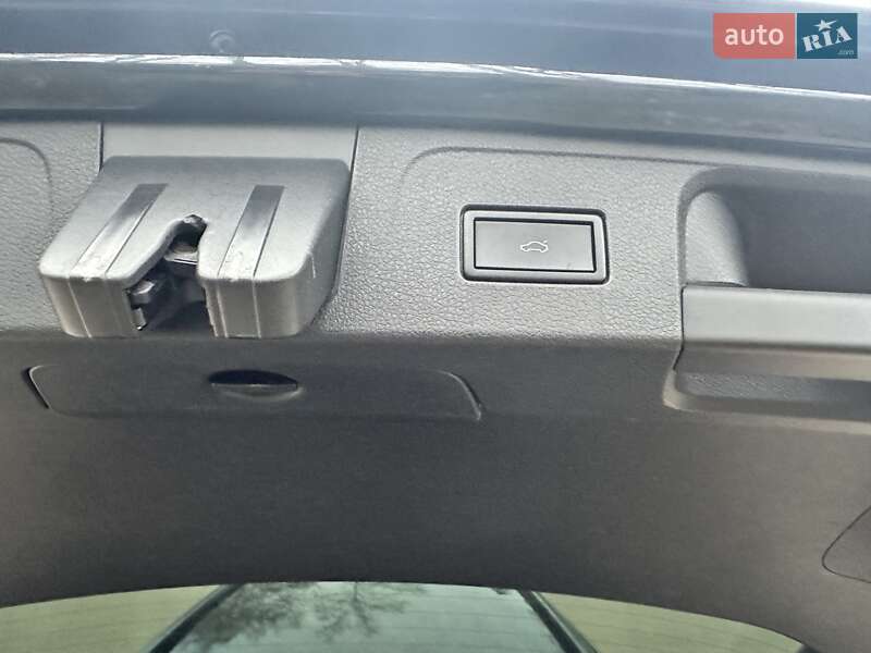 Универсал Volkswagen Passat 2017 в Кривом Роге