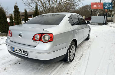Седан Volkswagen Passat 2006 в Волочиске