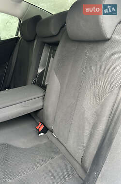 Седан Volkswagen Passat 2006 в Волочиске