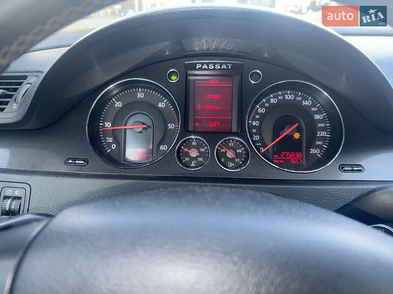 Универсал Volkswagen Passat 2006 в Одессе