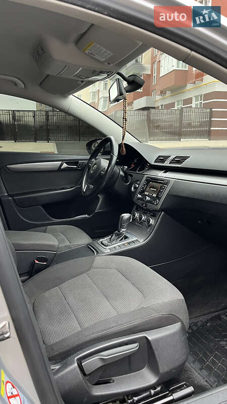 Универсал Volkswagen Passat 2013 в Умани фото 5 Универсал Volkswagen Passat 2013 в Умани