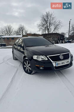 Седан Volkswagen Passat 2005 в Хмельницькому
