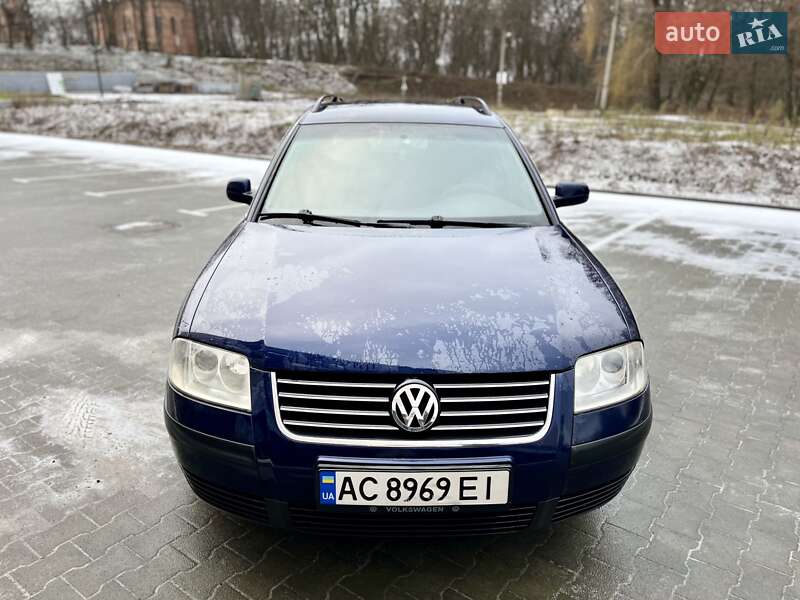 Универсал Volkswagen Passat 2003 в Горохове