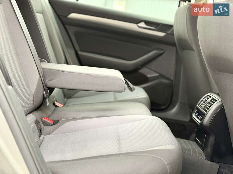 Универсал Volkswagen Passat 2016 в Луцке