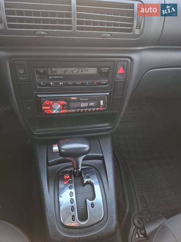 Універсал Volkswagen Passat 2004 в Черкасах фото 22 Універсал Volkswagen Passat 2004 в Черкасах