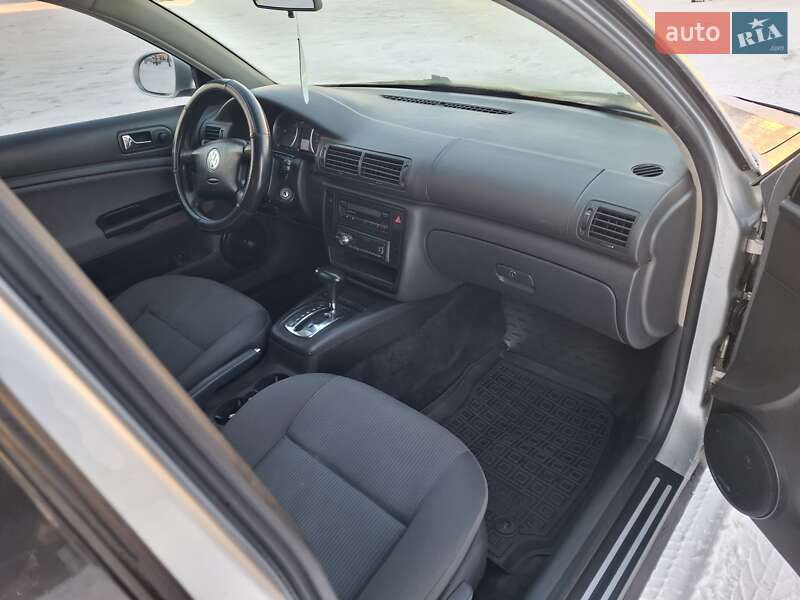 Універсал Volkswagen Passat 2004 в Черкасах фото 20 Універсал Volkswagen Passat 2004 в Черкасах