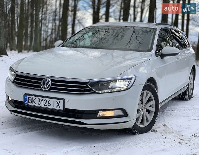 Универсал Volkswagen Passat 2018 в Киверцах