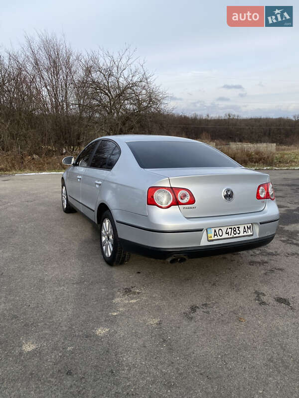 Седан Volkswagen Passat 2008 в Мукачевому