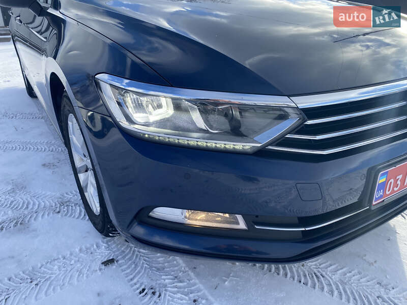Универсал Volkswagen Passat 2015 в Нововолынске