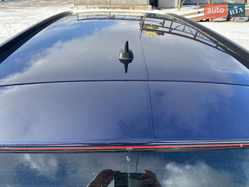 Универсал Volkswagen Passat 2015 в Нововолынске