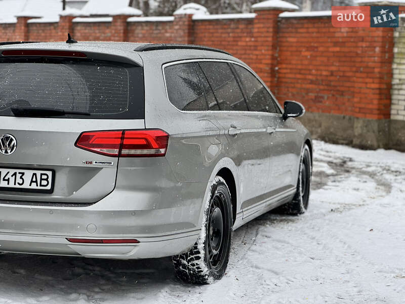 Універсал Volkswagen Passat 2016 в Мукачевому