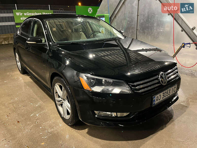 Седан Volkswagen Passat 2013 в Виннице