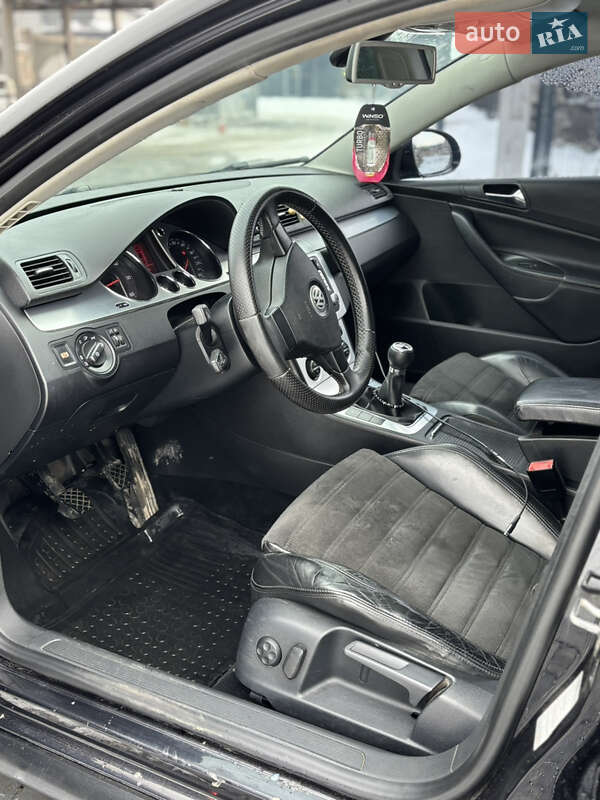 Универсал Volkswagen Passat 2006 в Ивано-Франковске