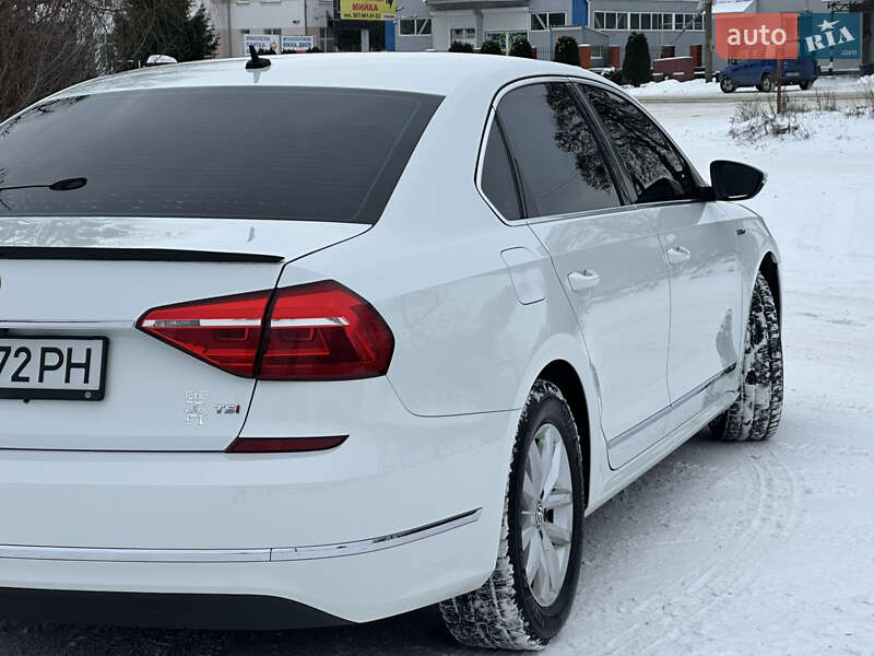 Седан Volkswagen Passat 2015 в Софиевской Борщаговке фото 12 Седан Volkswagen Passat 2015 в Софиевской Борщаговке