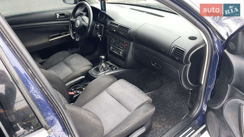 Універсал Volkswagen Passat 2002 в Вінниці