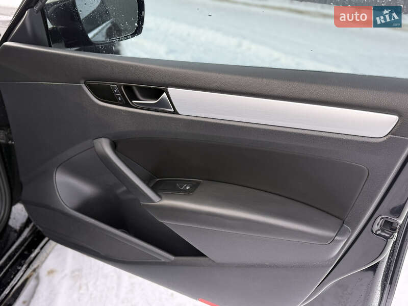 Седан Volkswagen Passat 2013 в Черкасах фото 6 Седан Volkswagen Passat 2013 в Черкасах