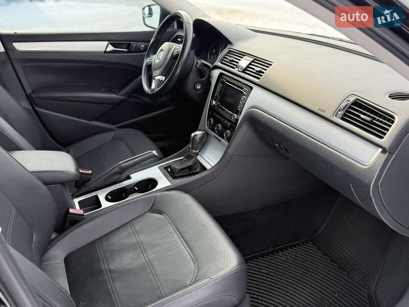 Седан Volkswagen Passat 2013 в Черкасах фото 11 Седан Volkswagen Passat 2013 в Черкасах