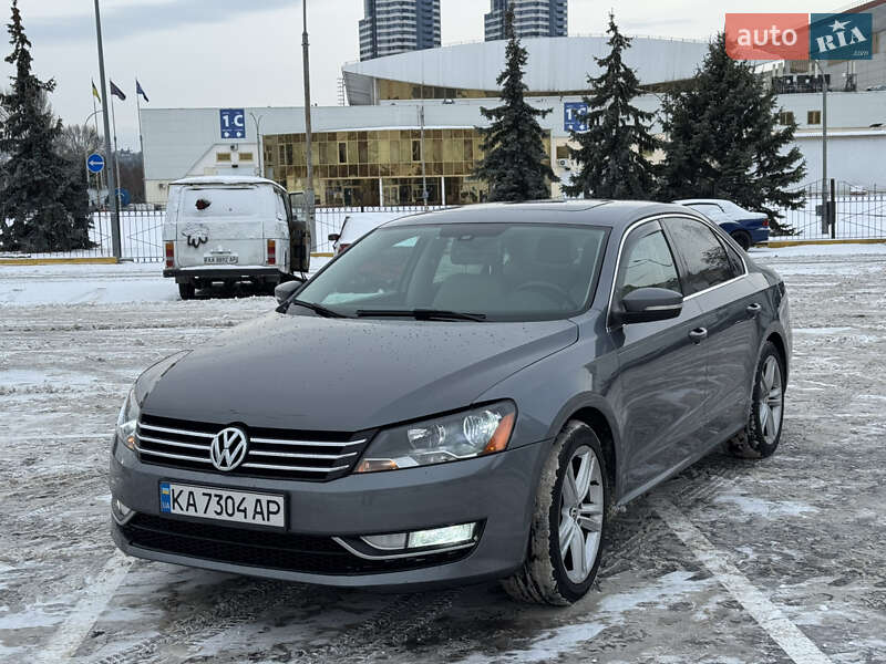 Седан Volkswagen Passat 2014 в Киеве