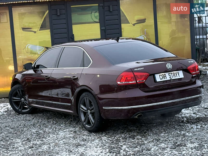 Седан Volkswagen Passat 2014 в Стрые