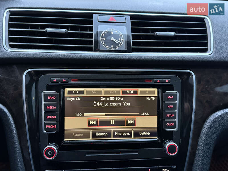 Седан Volkswagen Passat 2014 в Стрые