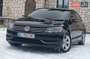 Седан Volkswagen Passat 2011 в Львове