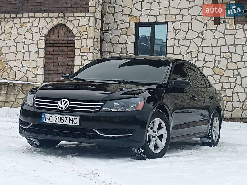Седан Volkswagen Passat 2011 в Львові