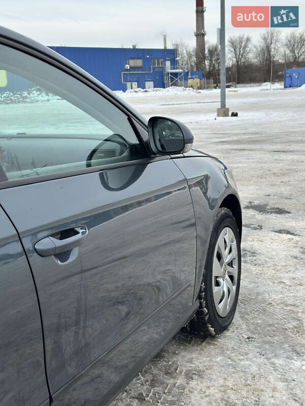 Универсал Volkswagen Passat 2009 в Днепре