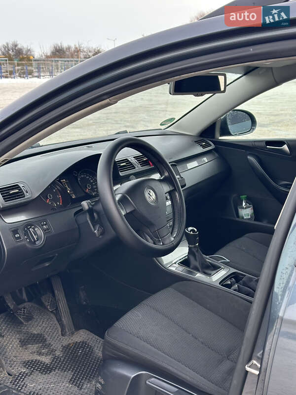 Универсал Volkswagen Passat 2009 в Днепре