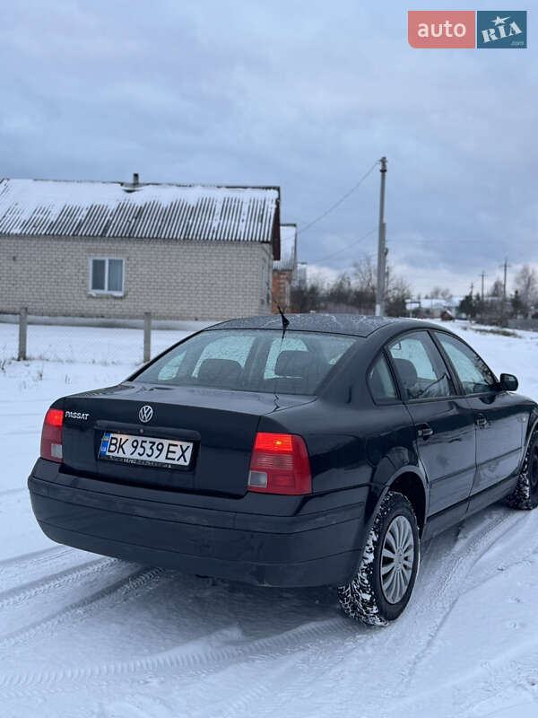 Седан Volkswagen Passat 1998 в Зарічному фото 11 Седан Volkswagen Passat 1998 в Зарічному