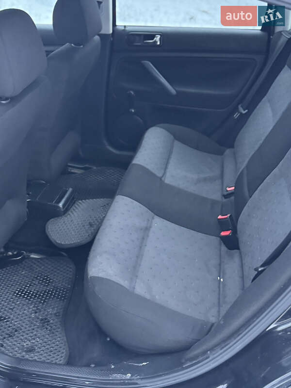 Седан Volkswagen Passat 1998 в Зарічному фото 22 Седан Volkswagen Passat 1998 в Зарічному