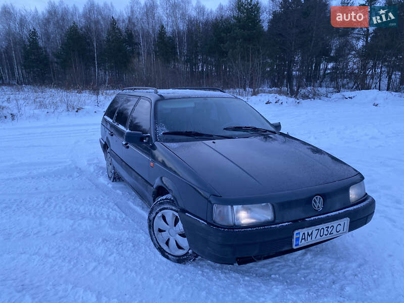Volkswagen Passat 1993