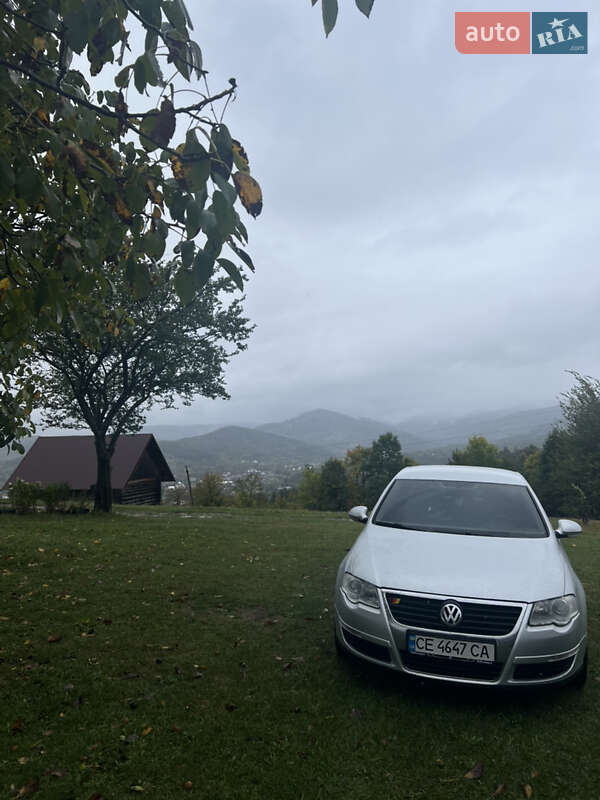Седан Volkswagen Passat 2005 в Черновцах