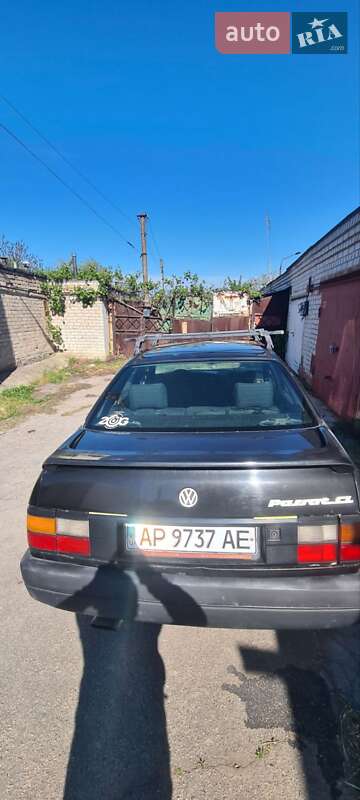 Седан Volkswagen Passat 1993 в Запорожье